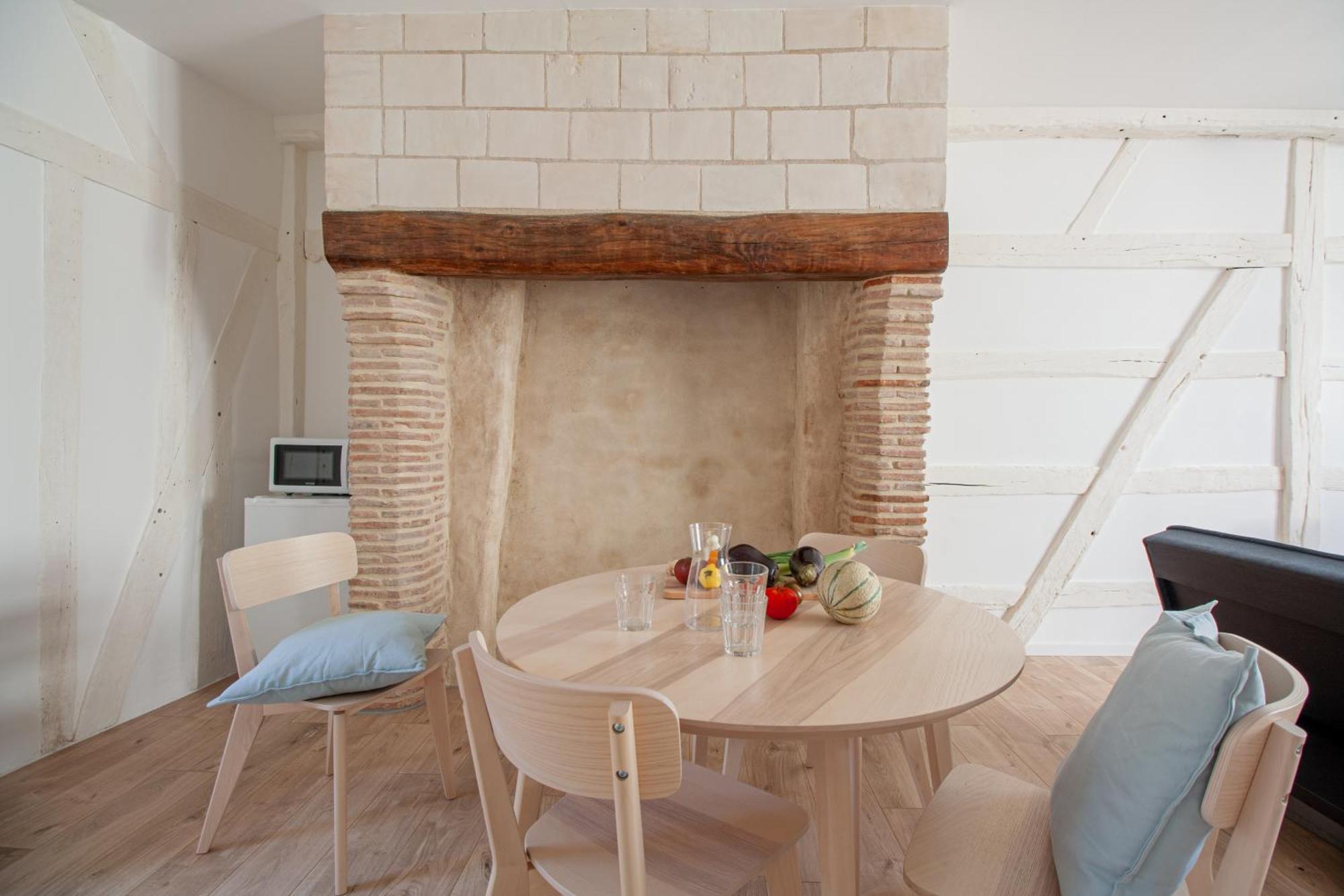 Apartamento Le Loft Brunneval - Refuge Arty Du Xvie Siecle Troyes Exterior foto